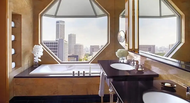 Двухместный клубный люкс Deluxe с видом на Marina Bay The Ritz-Carlton, Millenia Singapore