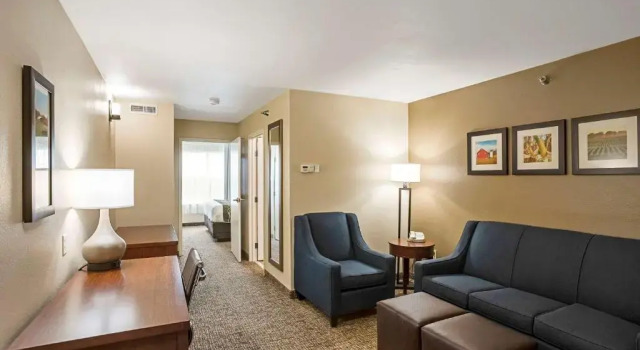Двухместный люкс c 1 комнатой Comfort Inn & Suites Independence