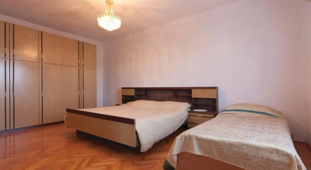 Nice Apartment in Barban With 2 Bedrooms, Book Apartment Barban Istria