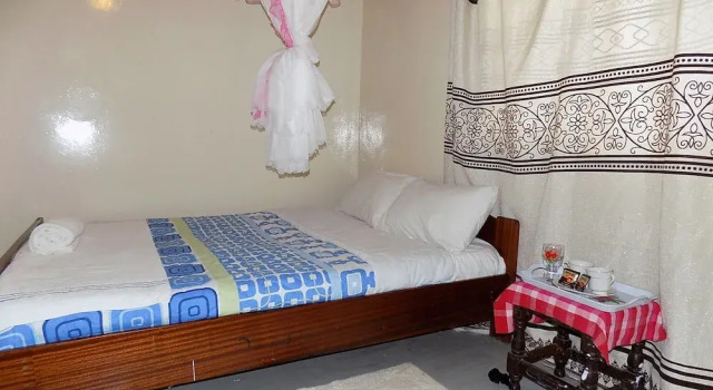 116-47 Fanaka South Crescent House, Boek Hotel Embakasi Nairobi
