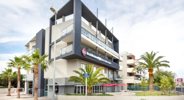 Семейный номер Standard Best Western Plus Antibes Riviera