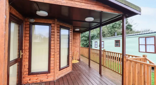 Коттедж Roe Deer Lodge