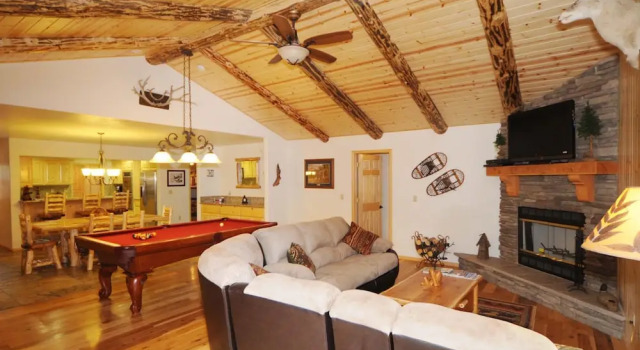 No. 21 Tamarack Lodge - 4 Br Cabin, Rezerwuj Dom wakacyjny Big Bear Lake Stany Zjednoczone