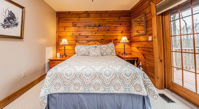 Rock Lodge Cabin, Buchen Sie Ferienhaus Hotels in Maryland mit Parkplatz, Parkplätze