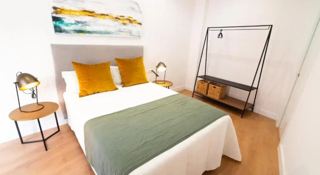 Апартаменты с балконом Chinitas Santos Apartments