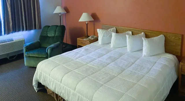 Номер Standard Motel 6 Norway MI