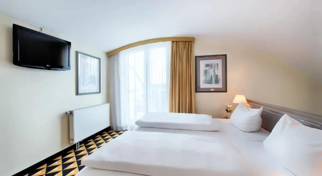 Четырёхместный полулюкс Welcome Hotel Bad Arolsen