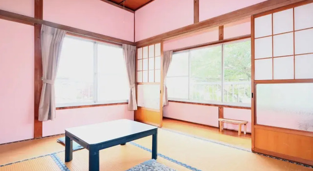 Ryokan Fuji Heights, Boek Hotel Hotels in Tokai met parkeren, Parkeren