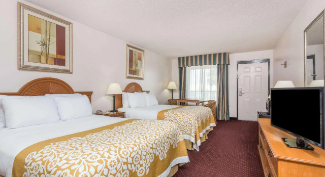 Четырёхместный номер Standard Days Inn by Wyndham Chiefland