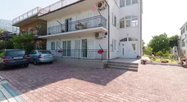 Apartment Marko, Rezerwuj Apartament Hotele w Split-Dalmatia County z parkingiem, Parking