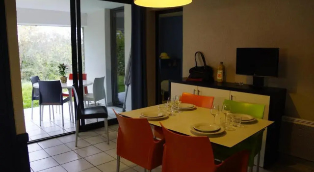 Апартаменты с 2 комнатами Residence Vacances Bleues Lou Castel