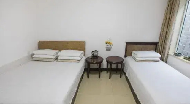 Changbai Dajun Hotel