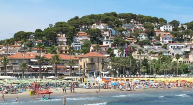 Flat 2 Bedrooms 2 Bathrooms - Marina Di Andora