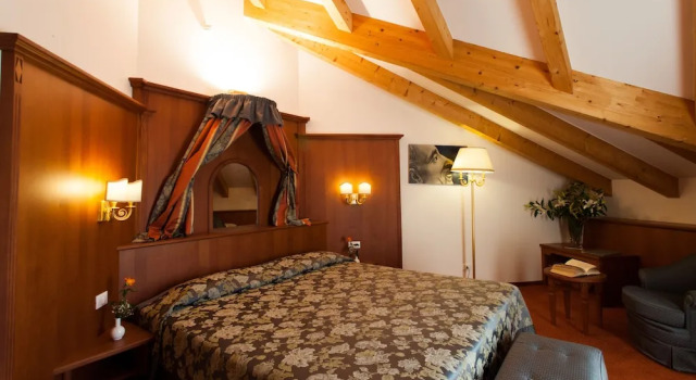 Двухместный номер Superior с балконом Sartoris Hotel