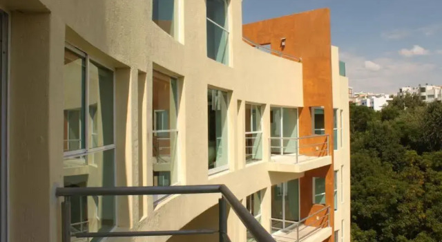 La Reserva Suites