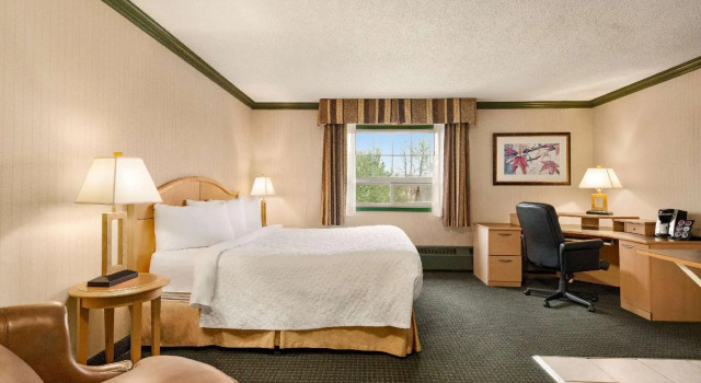 Двухместный номер Business Coast Hotel Dawson Creek