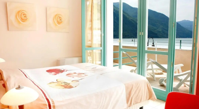 Lake-view Apartment in Porlezza With Balcony