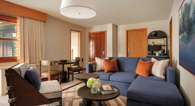 Двухместный люкс c 1 комнатой с видом на озеро Fairmont Jasper Park Lodge