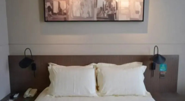 Номер Business Jinjiang Inn Zhengzhou Wanda Square Huashan Road