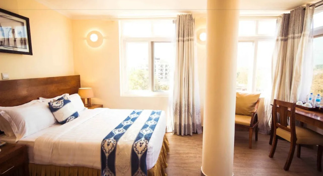 Номер Superior Antique Legacy Hotel