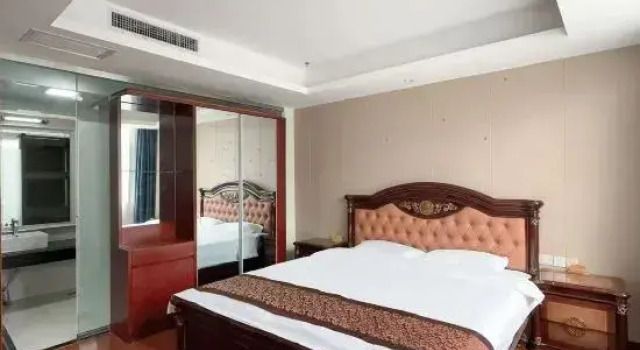 Люкс Deluxe Yaxuan Hotel