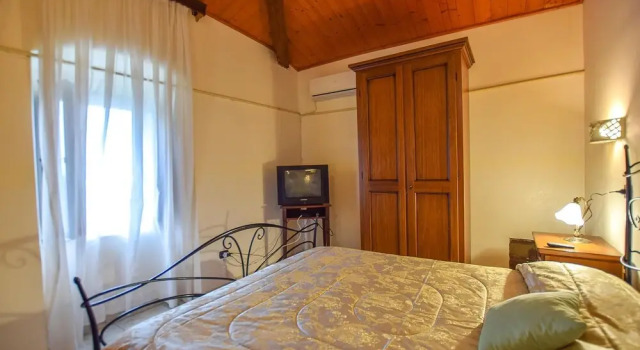 Beautiful Home in San Giovanni Rotondo With 1 Bedrooms, Wifi and Outdoor Swimming Pool, Book Hotel Hotels in Gargano with a Pool, Swimming Pool