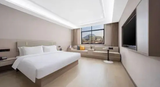 INTO Film Road Shuyue Hotel (Hengdian Film & Television City Branch), Book Hotel Hoteller i Hengdian med parkering, Parkering