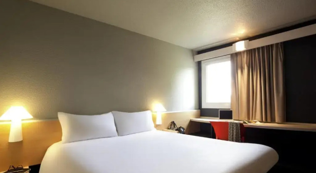 Двухместный номер Standard ibis Pau Lescar