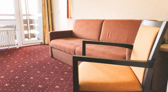 Семейный номер Standard с балконом и с видом на озеро Rothenfels Panorama Hotel
