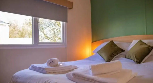 Tattershall Lakes Private Hot Tub Lodge - Sleeps 6, Rezervasyon Tatil Evi Merseyside villalar, Villa