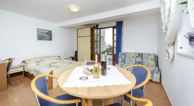 Apartments Pero, Забронировать Апартаменты/квартира Отели Цавтат с парковкой, рядом с Пляж Цавтат, Парковка