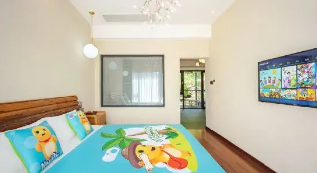 Люкс Anji Double Fish Hall Hot Spring Resort B&B (Longwangshan Canyon Drift Shop)
