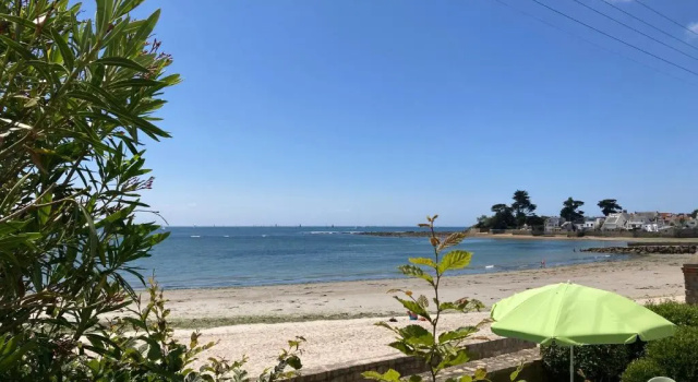 Les Paquerettes, Rezerwuj Hotel Larmor-Plage 