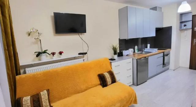Cozy modern Apartment ASTORIA MAGIC ORANGE OLD TOWN, Забронировать Апартаменты/квартира Апартаменты Лобзув, Апартаменты/квартира
