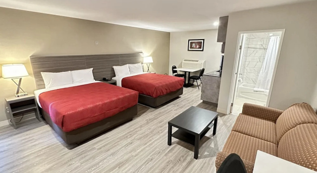 Номер Standard Econo Lodge Inn & Suites