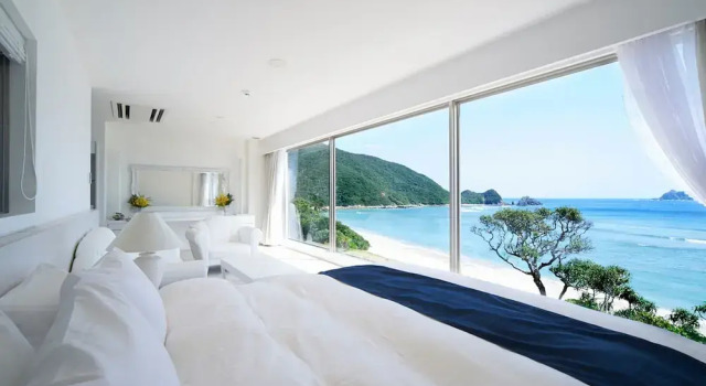 Номер Deluxe THE SCENE amami spa & resort