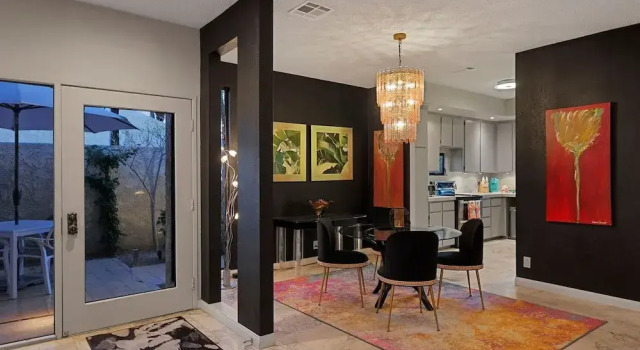 Mountain View Villa in Palm Springs, Забронировать Вилла Отели Палм-Спрингса с парковкой, рядом с Palm Springs Mall Shopping Center, Парковка