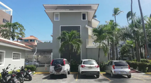 TrueCost Caribbean Paradise