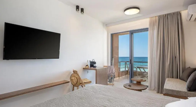 Студия Nais Apartments & Studios