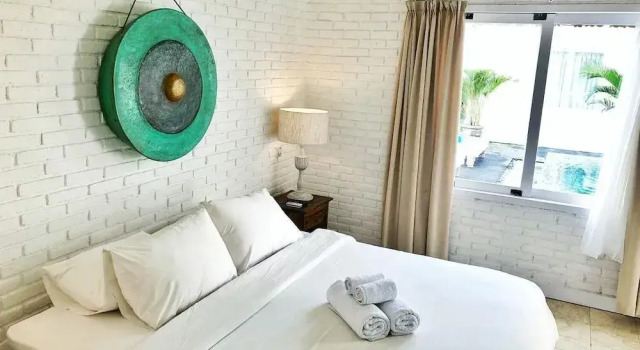 Villa Gula Bali, Rezervovat Vila Hotely v Bali se snídaní, Snídaně