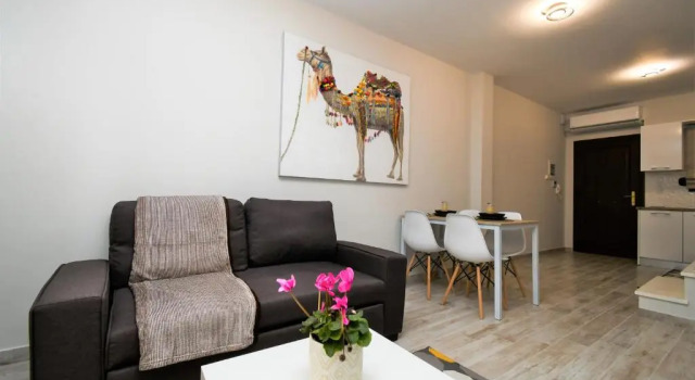 Comfy and stylish apt2, Забронировать Апартаменты/квартира Апартаменты Острова Иоаннина, рядом с Музей греческой истории и восковых фигур имени Павлоса Вреллиса, Апартаменты/квартира