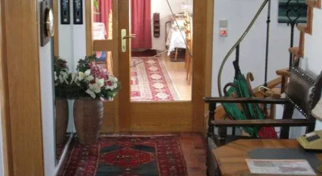 Haus Orplid, Забронировать Отель Зефельд-ин-Тироль Karwendel, рядом с Brunnentallift