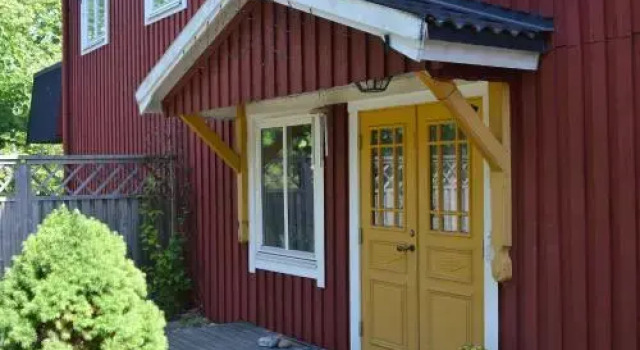 SvanBo Vandrarhem, Rezerwuj Hotel Hotele w Svealand z parkingiem, Parking