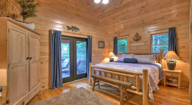 Aska Adventure Lodge by Escape to Blue Ridge