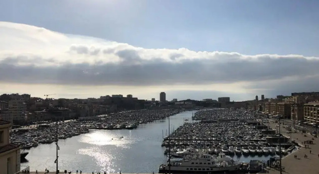 Номер Deluxe New Hotel Le Quai - Vieux Port