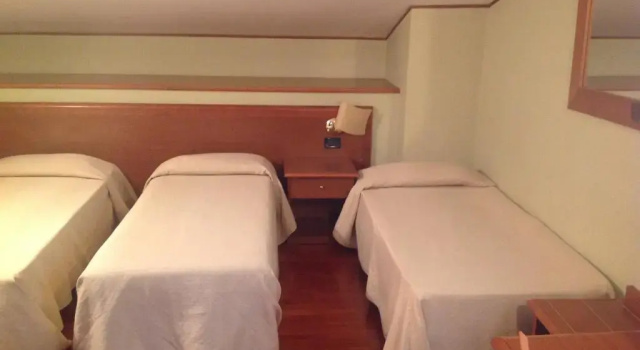 Трёхместный номер Standard Hotel Dimora Adriana
