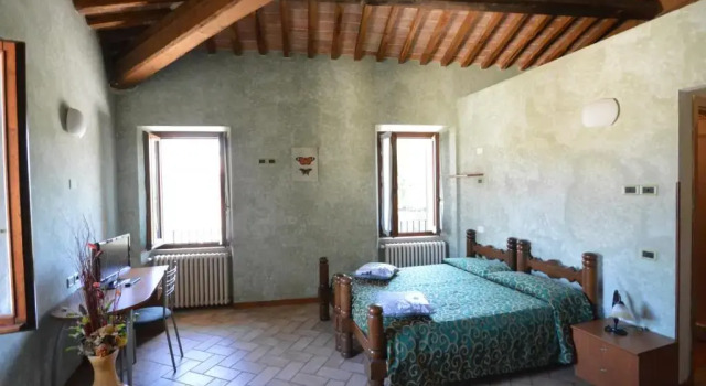 Ostello Villa Redenta, Varaa Hostelli Spoleto Umbria