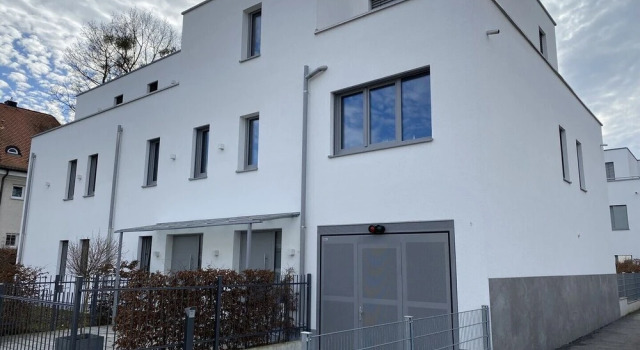 Beautiful 3-bed Apartment in Munchen, Prenota Appartamento Monaco di Baviera 