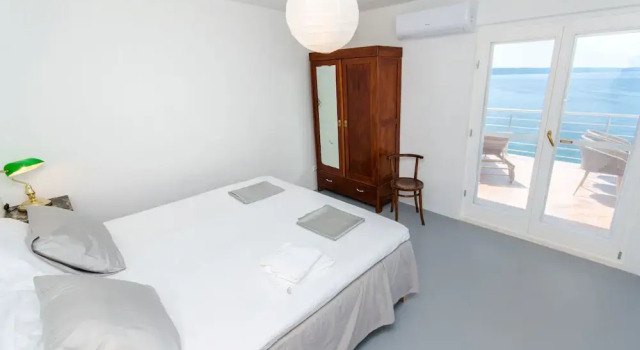 Seafront House Mavarcica, Rezerwuj Hotel Hotele w Split-Dalmatia County z parkingiem, Parking