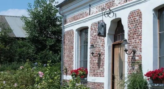 Les Salonnières-Privé wellness & BnB, Забронировать Отель «постель и завтрак» Круизем 